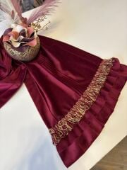 Püsküllü&Fırfırlı Kadife Runner | Bordo