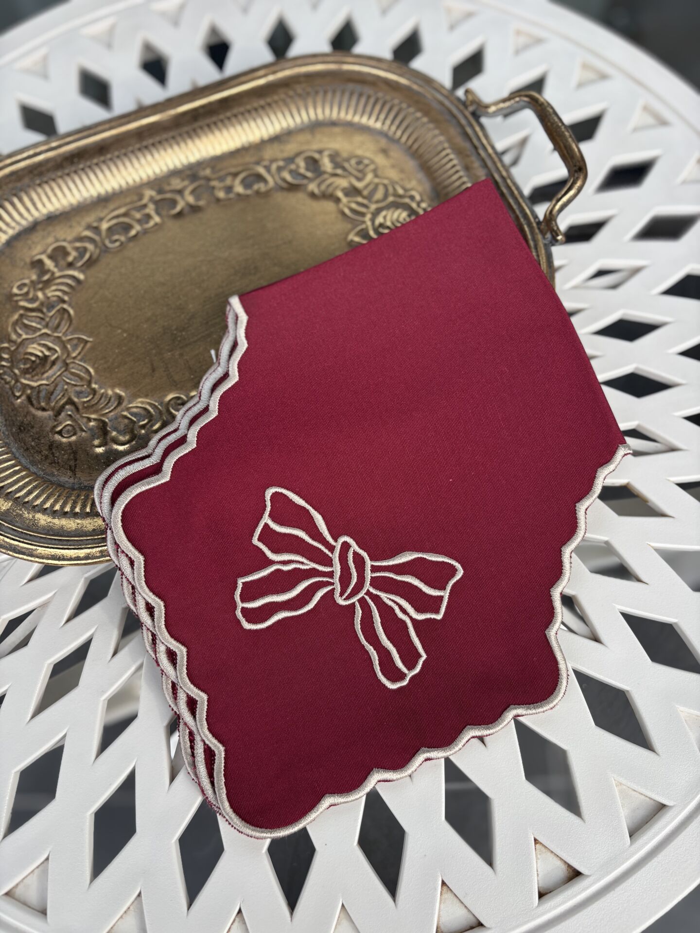 Belle | Ekmek Örtüsü | Bordo
